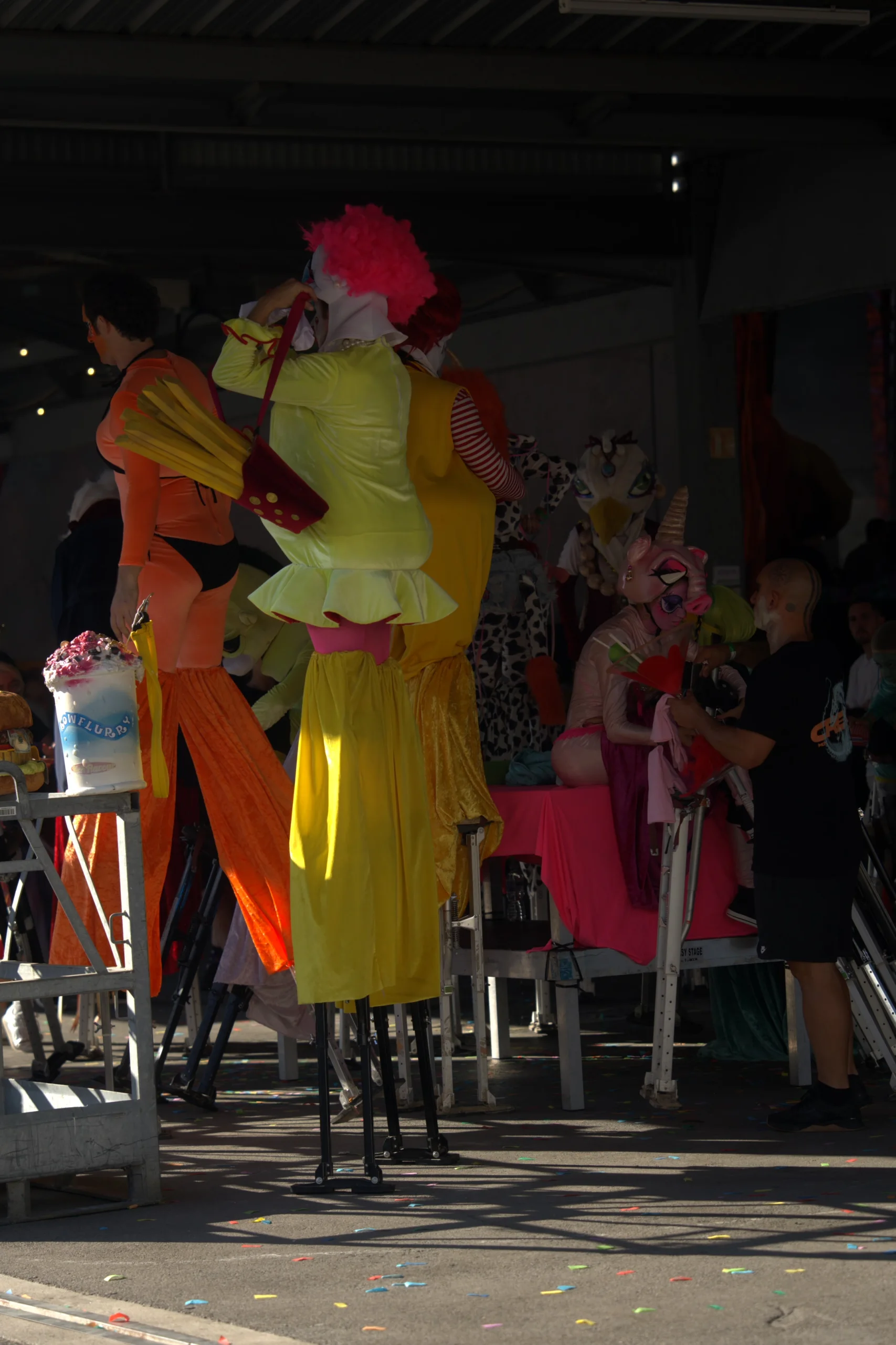 Elrow performers on stilts, Family Piknik 2026